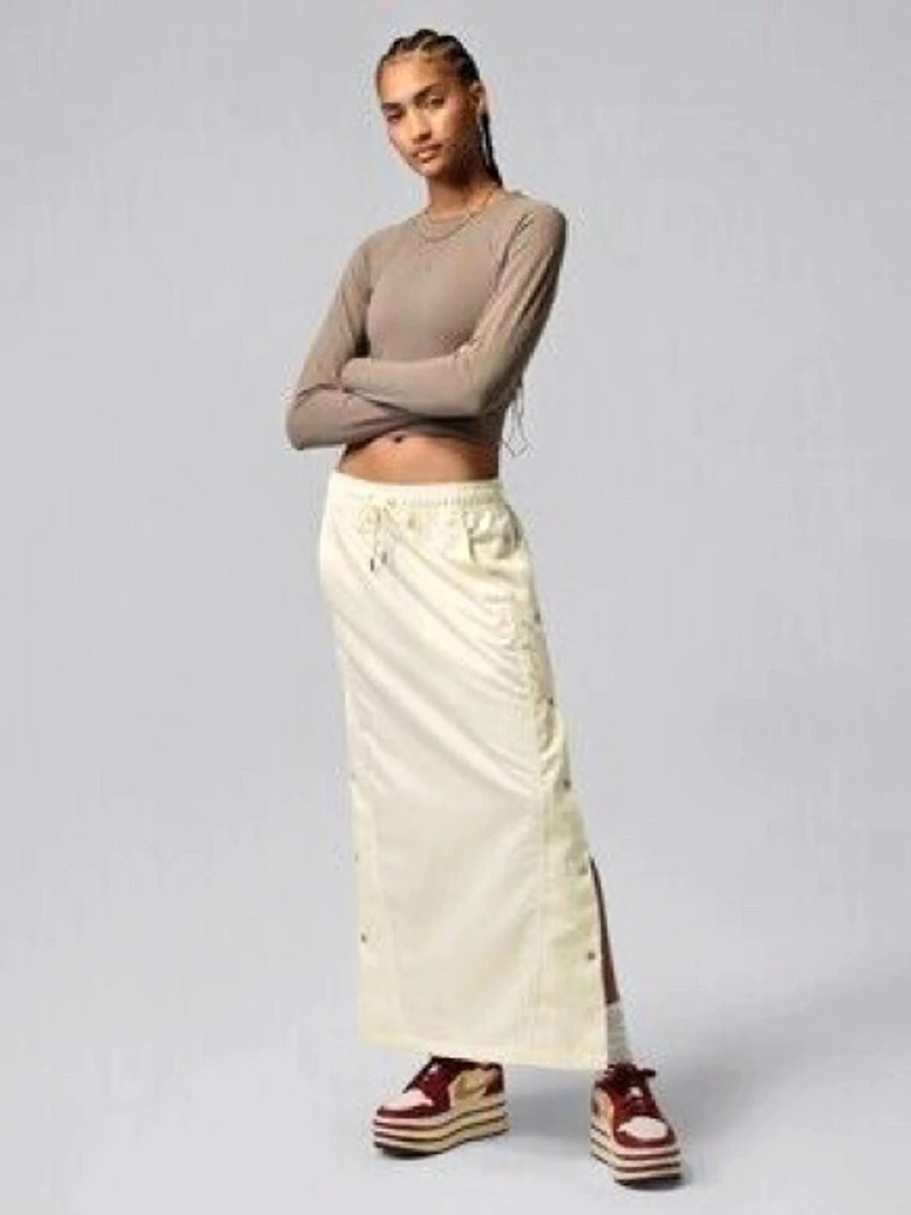 Jordan Chicago Skirt Maxi Skirt in White Size Large Like New